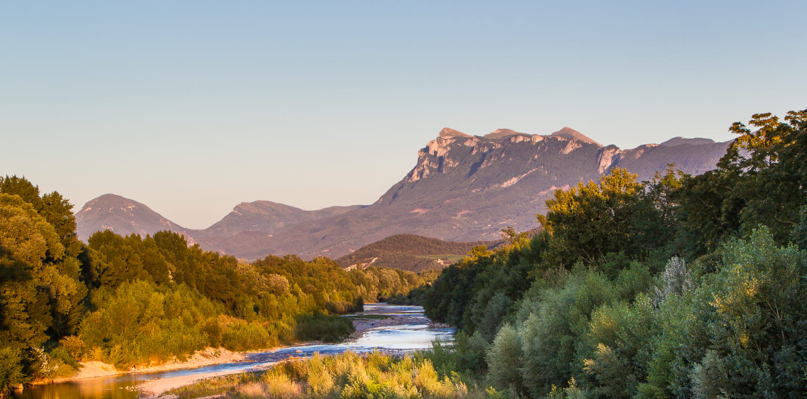 la-riviere-drome-et-les-3-becs-top-spot-nature-1600x791