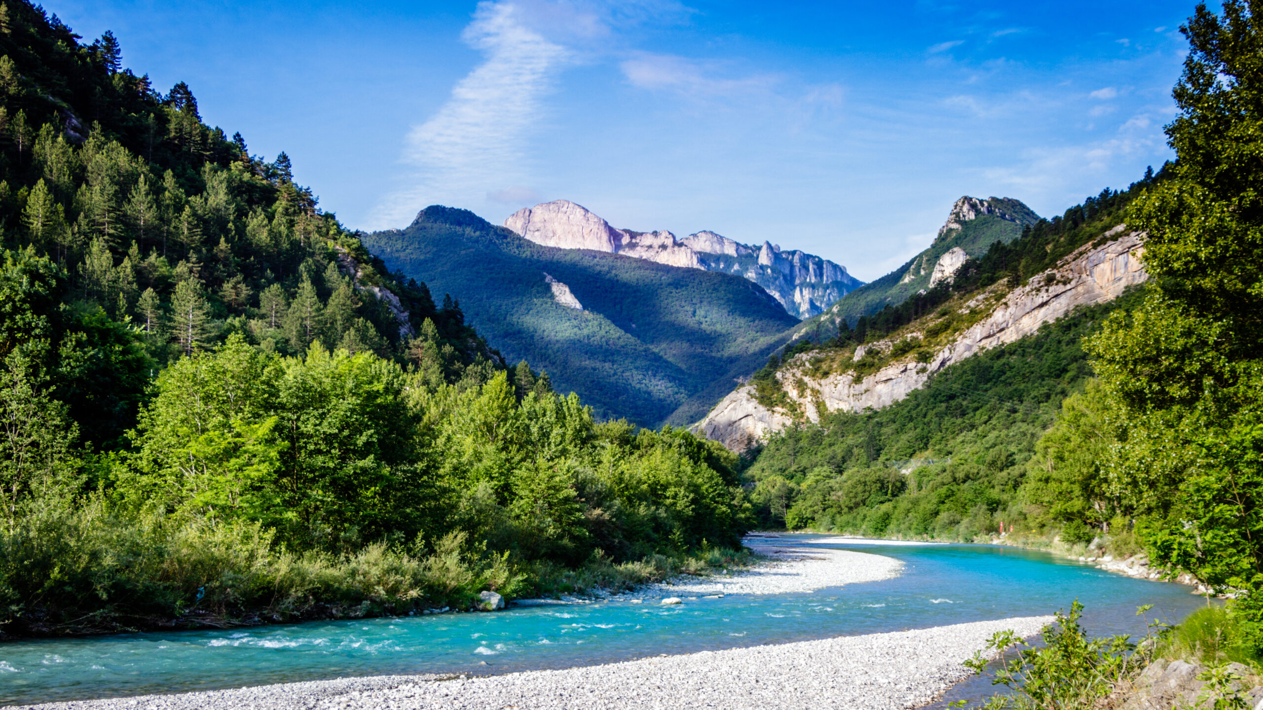 The,Drome,Is,A,River,In,Southeastern,France,And,Is